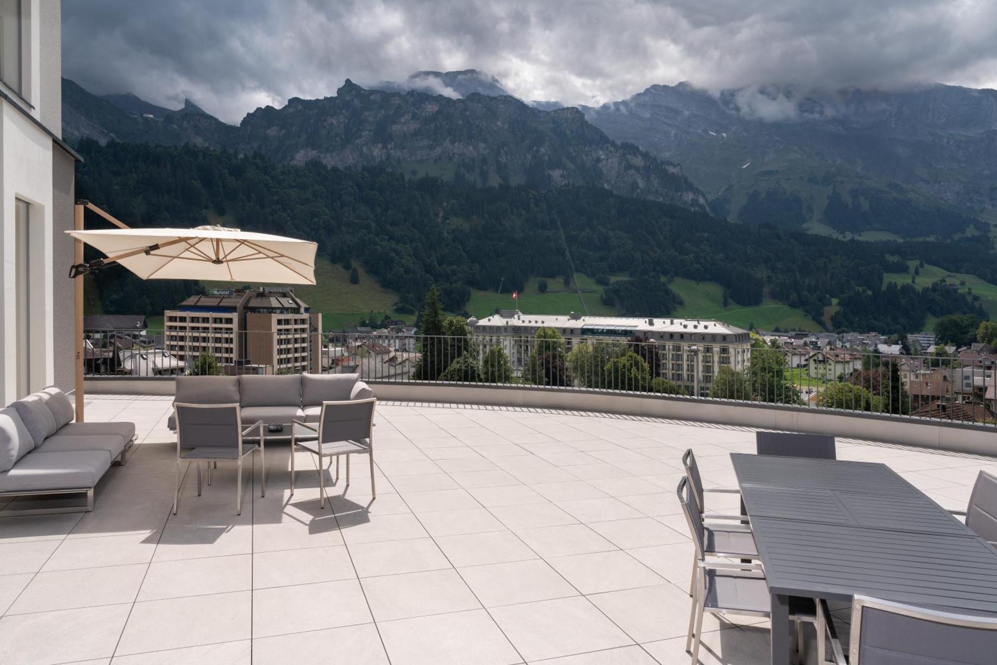 Swiss - *